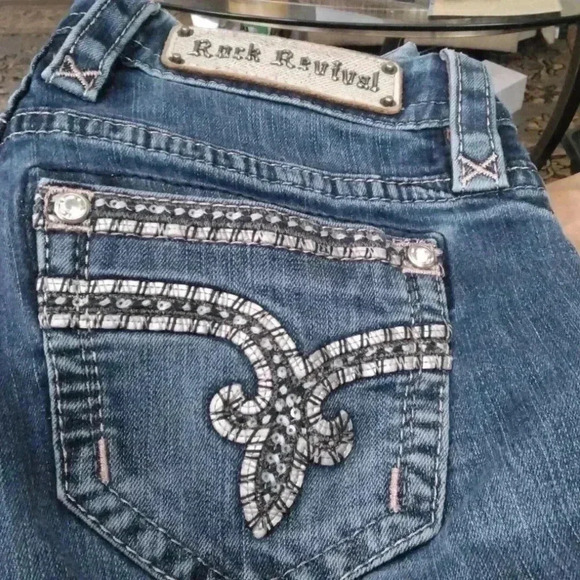 Rock Revival Sherry Jeans - Picture 3 of 3